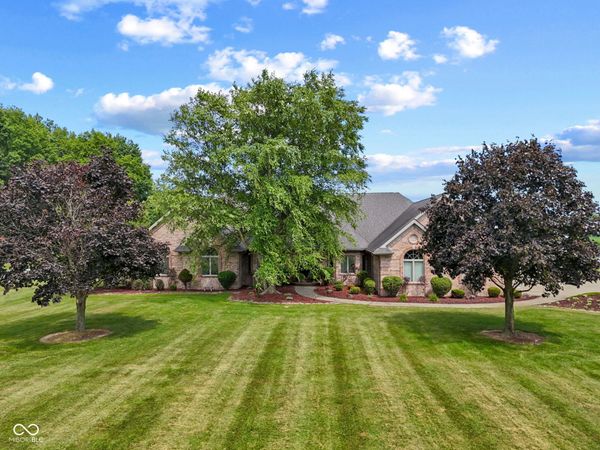8534 N Murphy Road, Brazil, IN 47834
