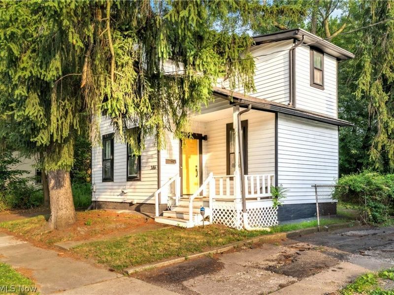 386 E Voris Street, Akron, OH 44311 Photo 1