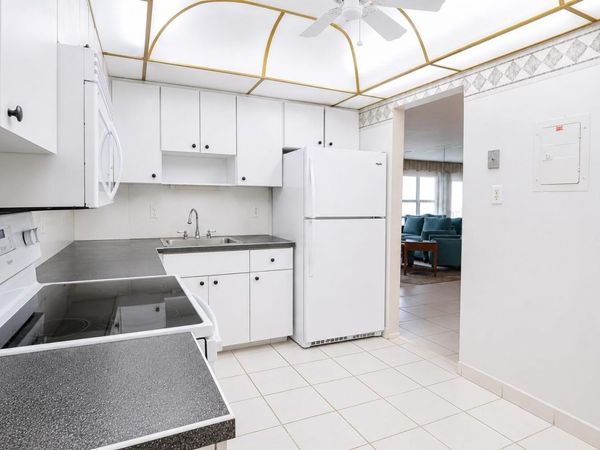 401 N Ocean Boulevard, Unit 1704, Pompano Beach, FL 33062