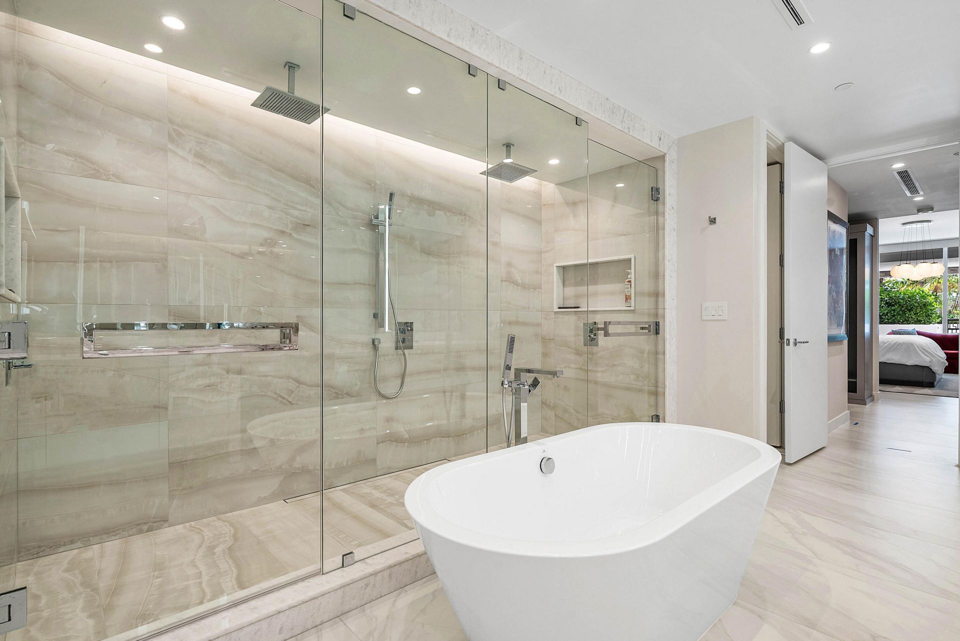 220 SE Mizner Boulevard, Unit 205, Boca Raton, FL 33432 Photo