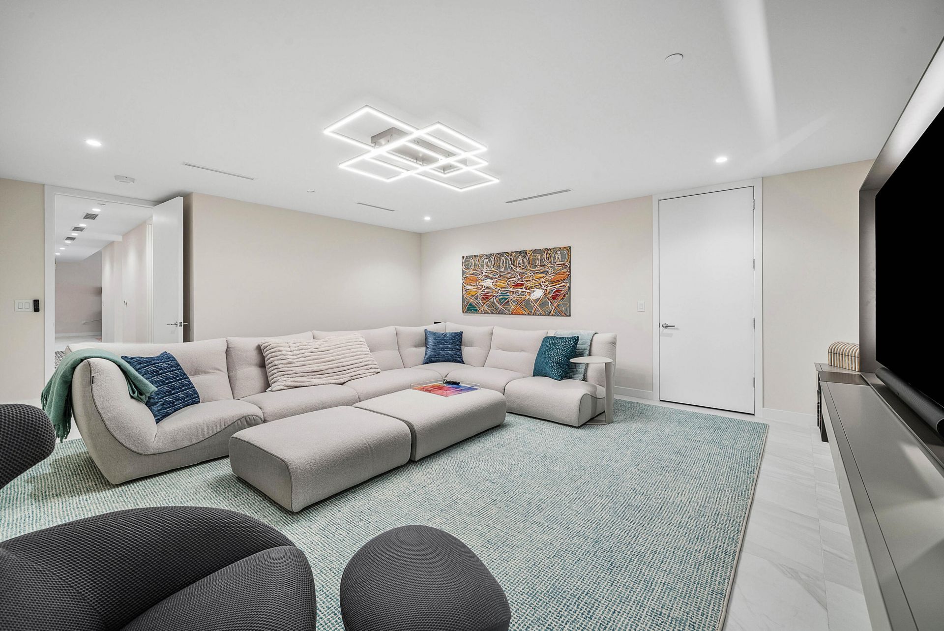 220 SE Mizner Boulevard, Unit 205, Boca Raton, FL 33432 Photo