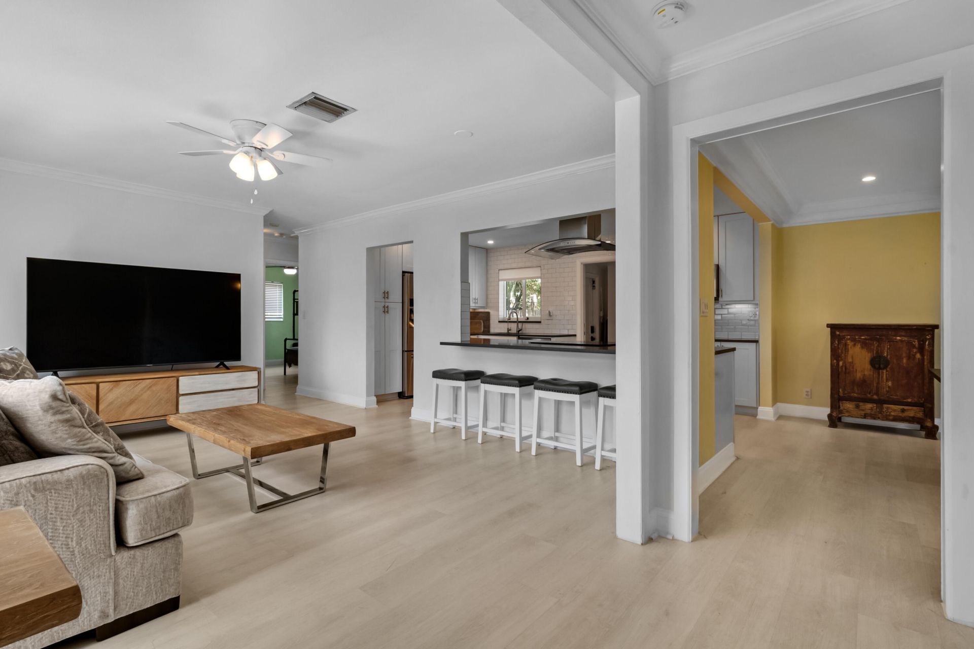 5541 NE 19th Avenue, Fort Lauderdale, FL 33308 Photo