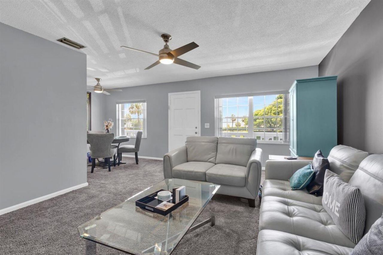10000 Meridian Way N, Unit 15, Palm Beach Gardens, FL 33410 Photo