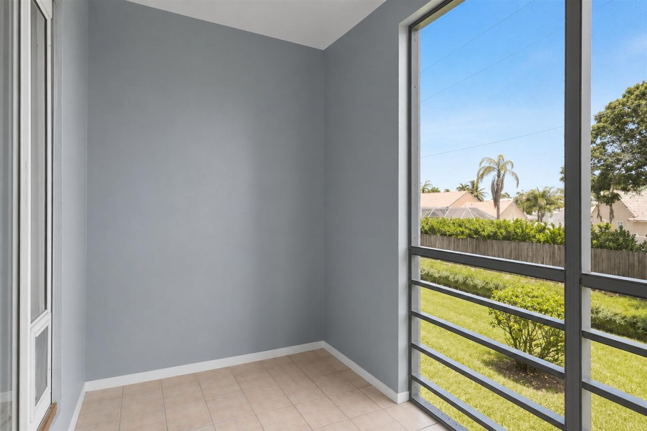 10000 Meridian Way N, Unit 15, Palm Beach Gardens, FL 33410 Photo
