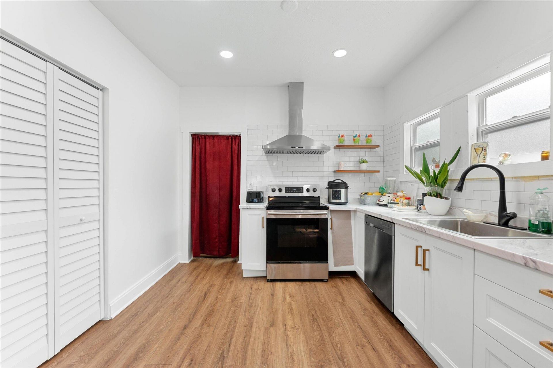 120 NW 4th Avenue, Boynton Beach, FL 33435 Photo