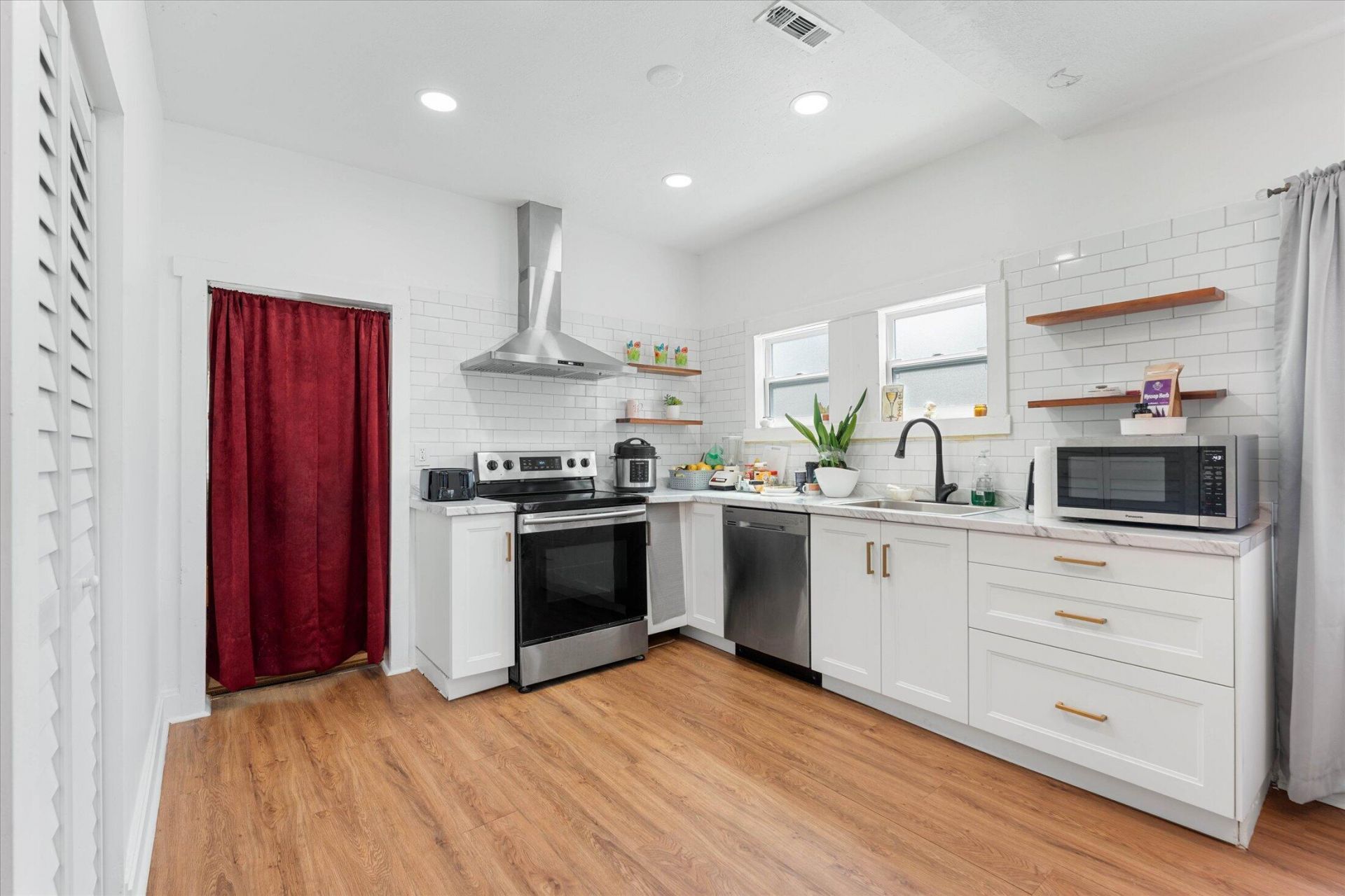 120 NW 4th Avenue, Boynton Beach, FL 33435 Photo
