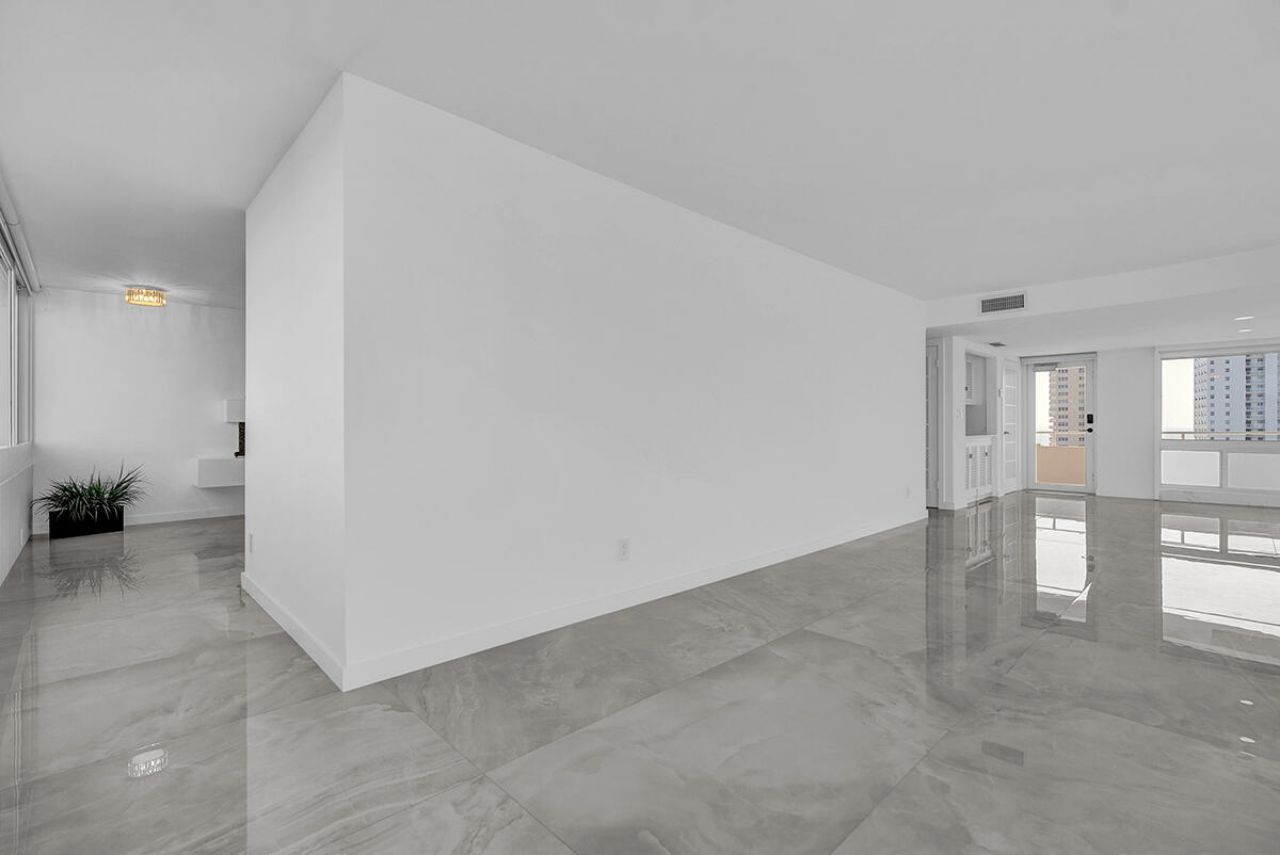 201 N Riverside Drive, Unit 802, Pompano Beach, FL 33062 Photo