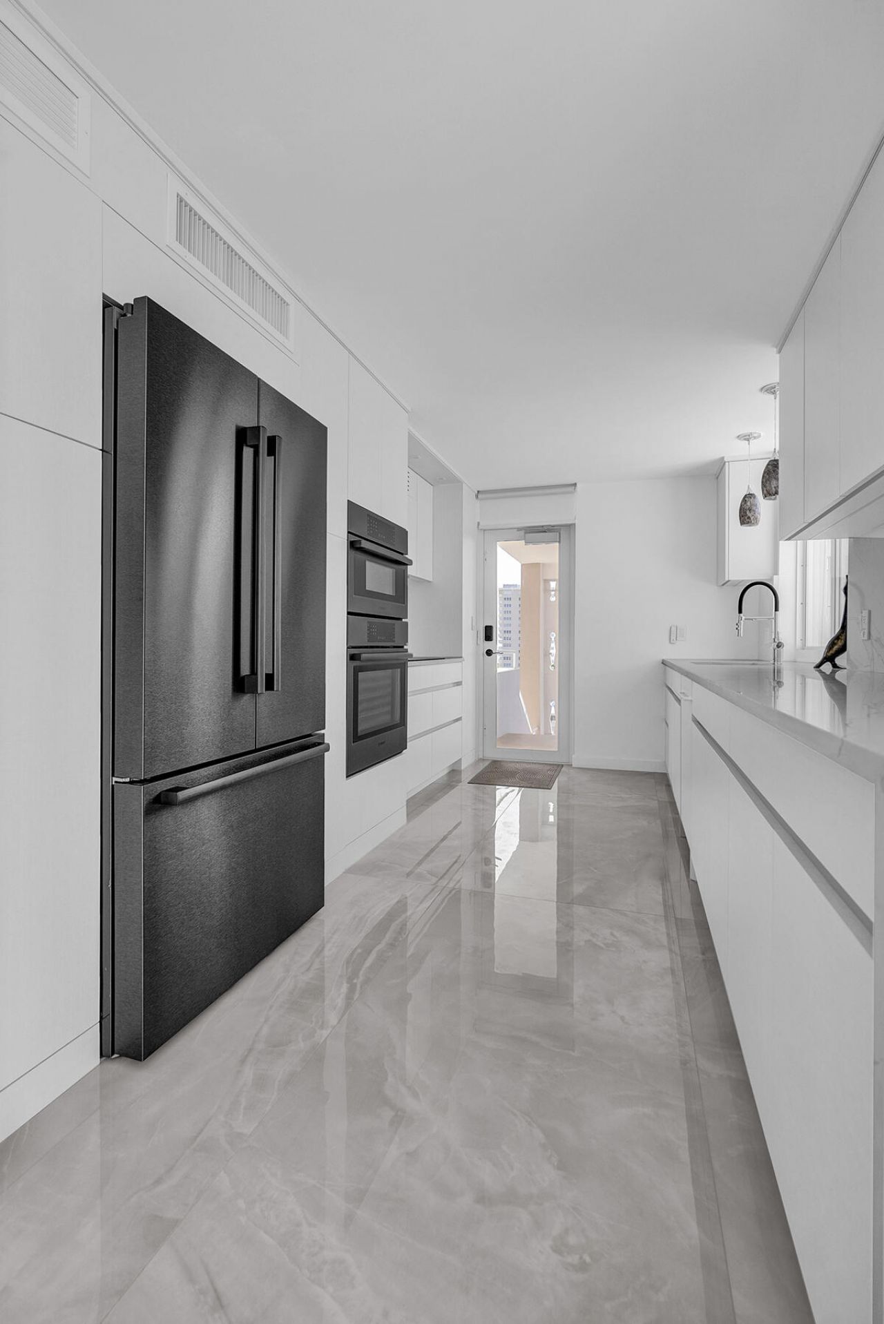 201 N Riverside Drive, Unit 802, Pompano Beach, FL 33062 Photo
