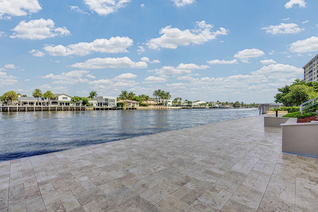 201 N Riverside Drive, Unit 802, Pompano Beach, FL 33062 Photo