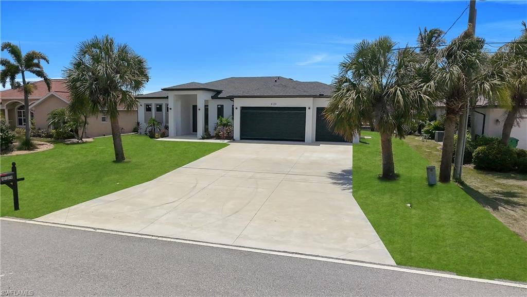 4129 Flamingo Blvd , Port Charlotte, FL 33948 Photo