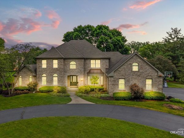 2 Buckingham Drive , Sugar Grove, IL 60554