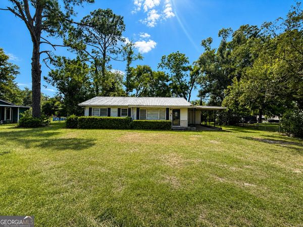 1405 Green Ave, Douglas, GA 31533