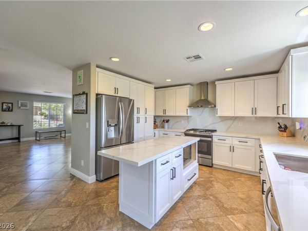 152 Welland Court, Las Vegas, NV 89144