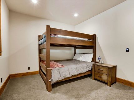 243 Black Bear Trail, Clio, CA 96106 Photo