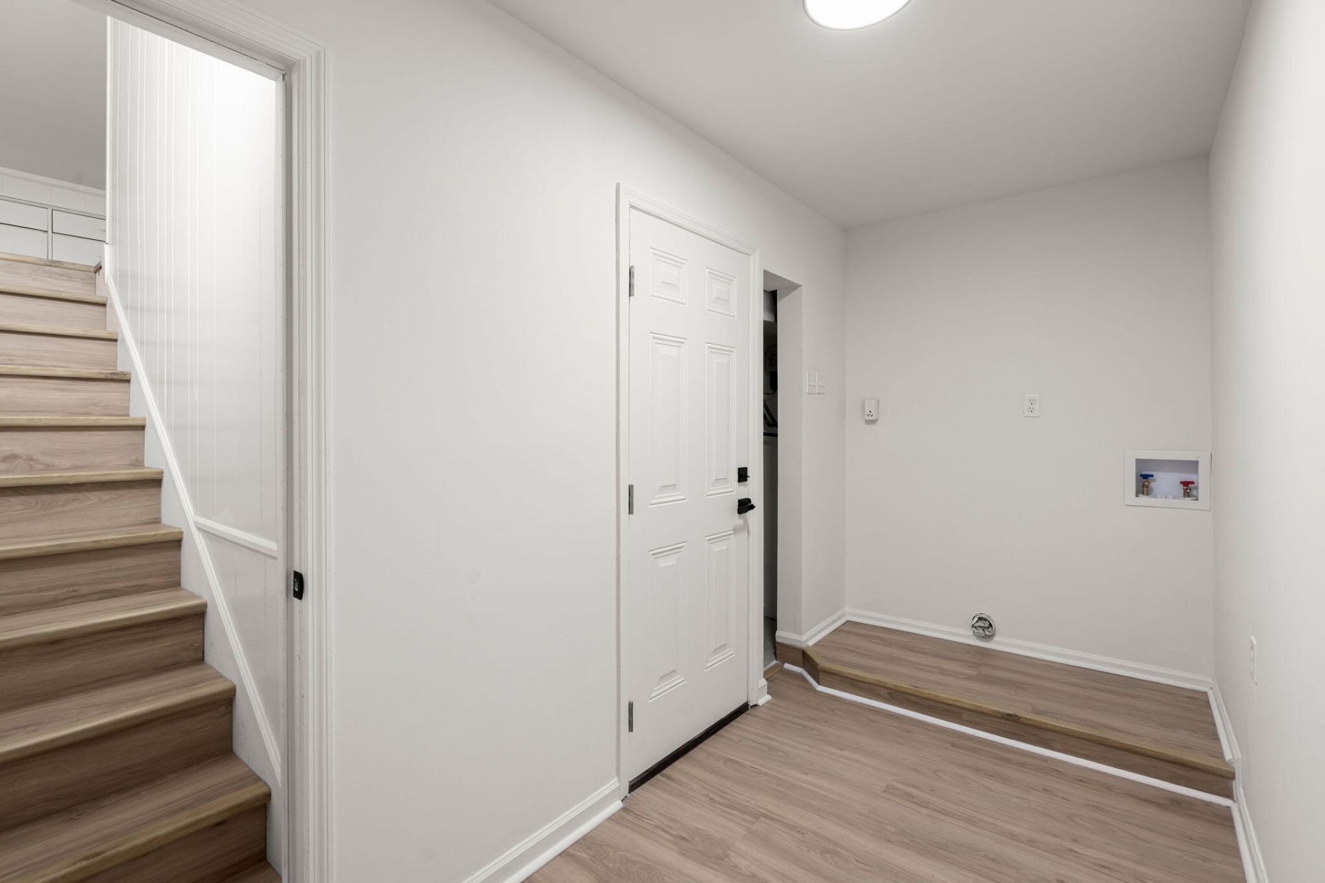 313 Pine Cone Court Photo 16