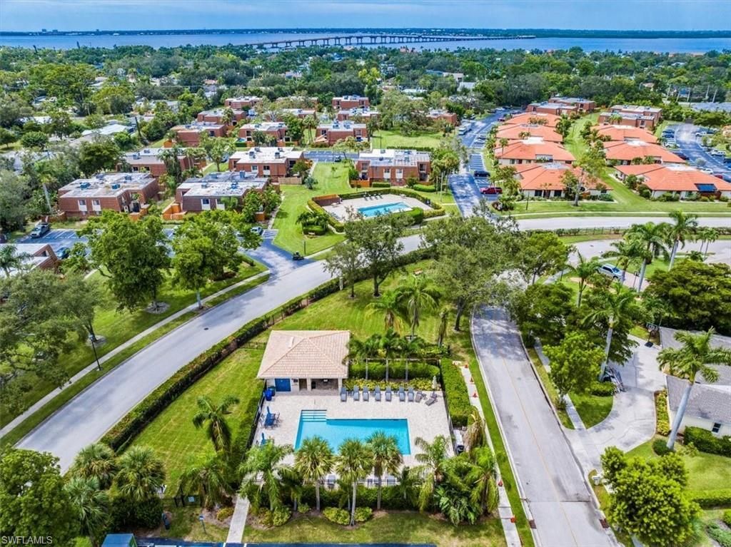 1504 Lily Pond Ct, Fort Myers, FL 33901 Photo