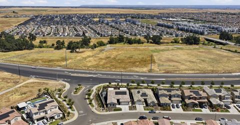 3001 Mosaic Way, Roseville, CA 95747 Photo