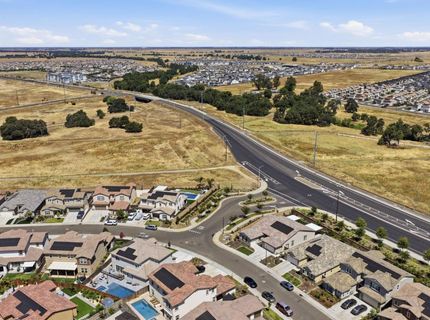 3001 Mosaic Way, Roseville, CA 95747 Photo