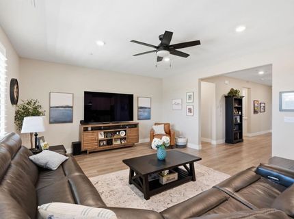 3001 Mosaic Way, Roseville, CA 95747 Photo