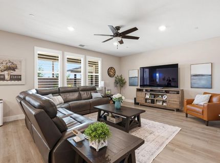 3001 Mosaic Way, Roseville, CA 95747 Photo