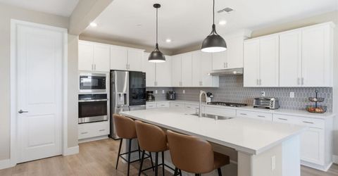 3001 Mosaic Way, Roseville, CA 95747 Photo