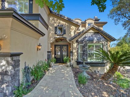 200 American River Canyon Dr, Folsom, CA 95630 Photo