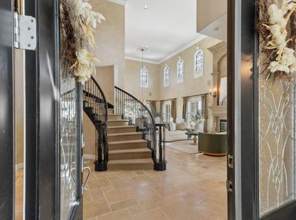 200 American River Canyon Dr, Folsom, CA 95630 Photo