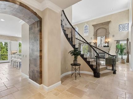 200 American River Canyon Dr, Folsom, CA 95630 Photo