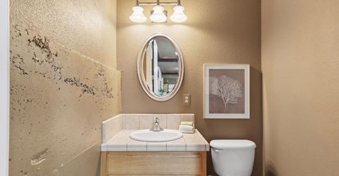 200 American River Canyon Dr, Folsom, CA 95630 Photo