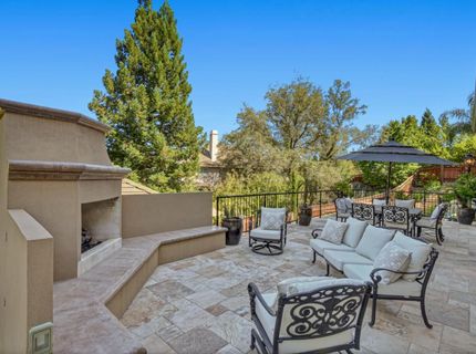 200 American River Canyon Dr, Folsom, CA 95630 Photo