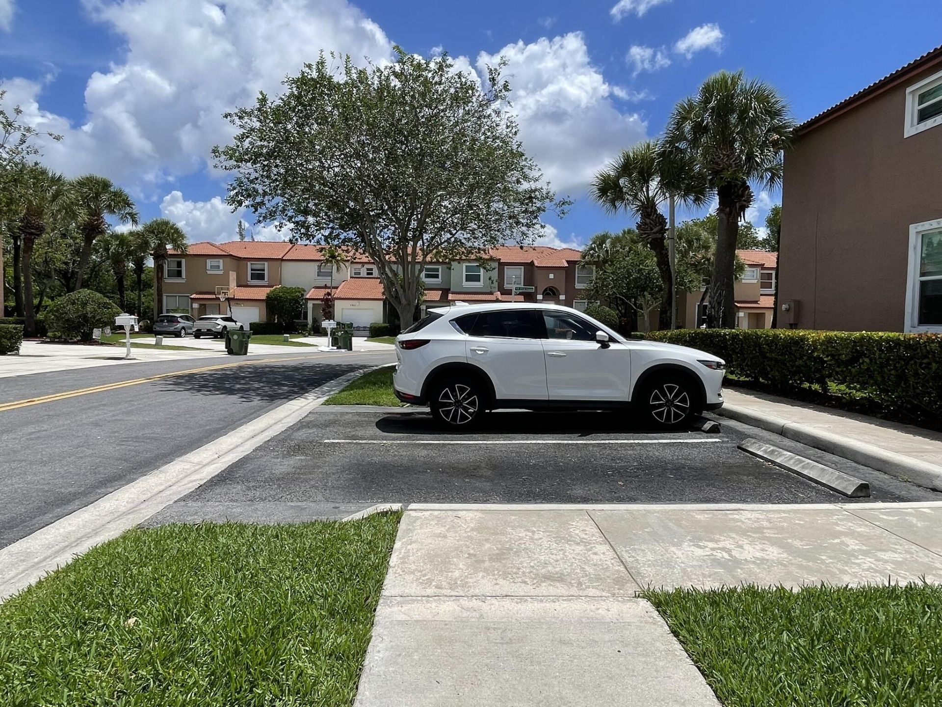 777 NW 151st Avenue, Pembroke Pines, FL 33028 Photo