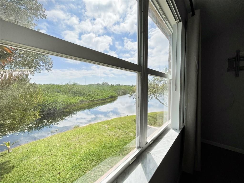 777 NW 151st Avenue, Pembroke Pines, FL 33028 Photo