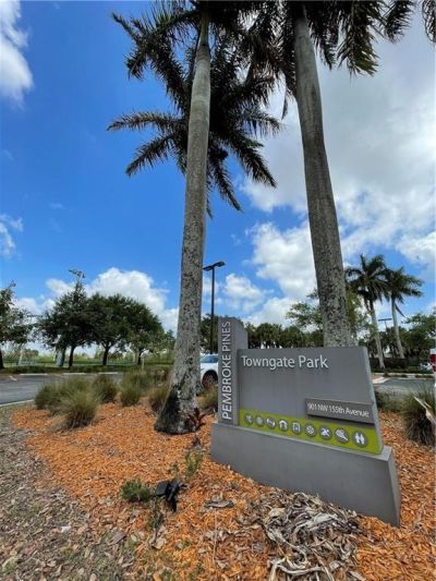 777 NW 151st Avenue, Pembroke Pines, FL 33028 Photo