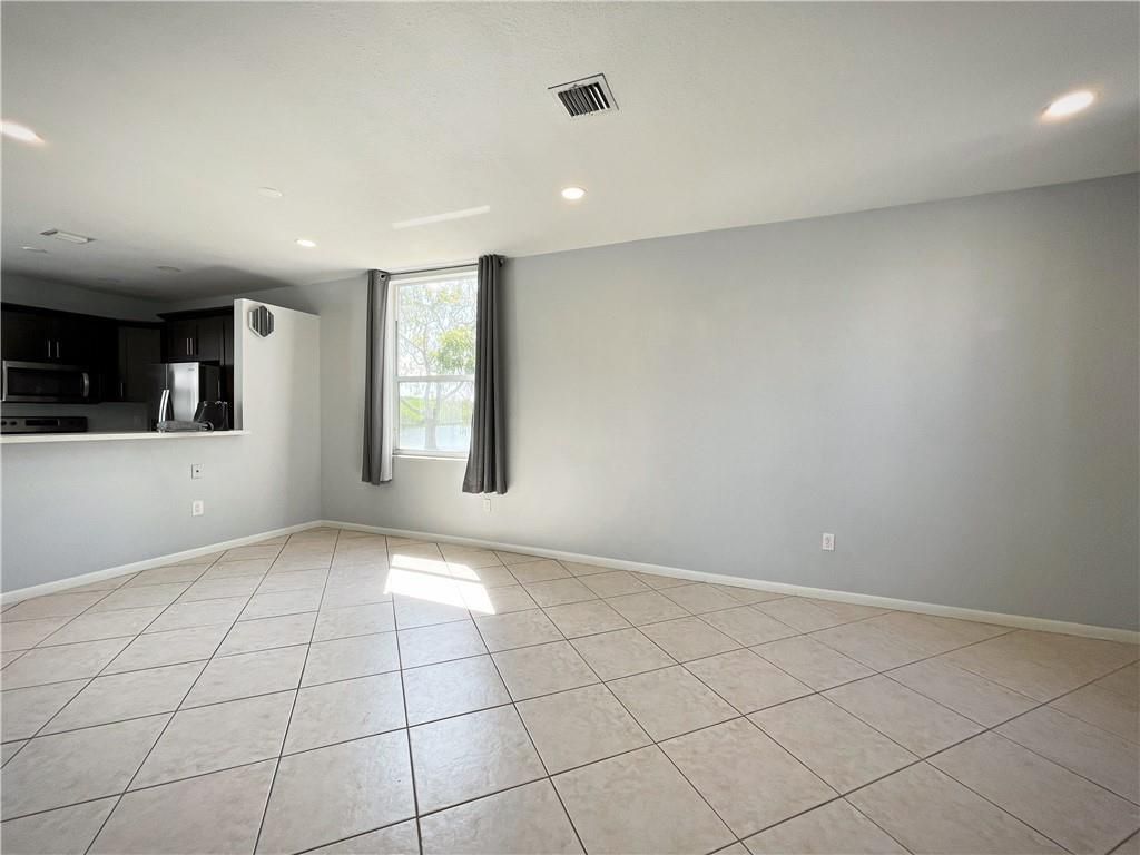 777 NW 151st Avenue, Pembroke Pines, FL 33028 Photo