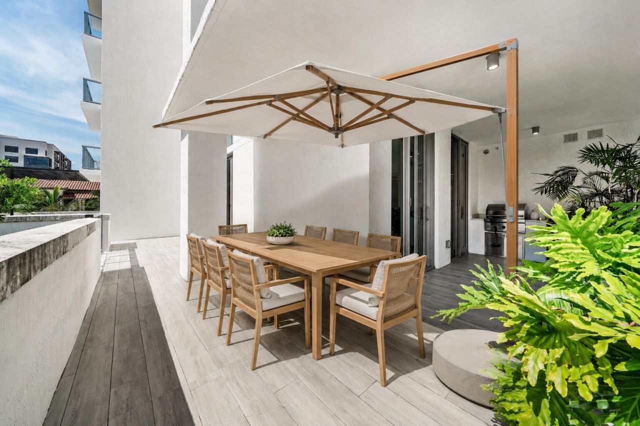 475 E Royal Palm Road, Unit 206, Boca Raton, FL 33432 Photo