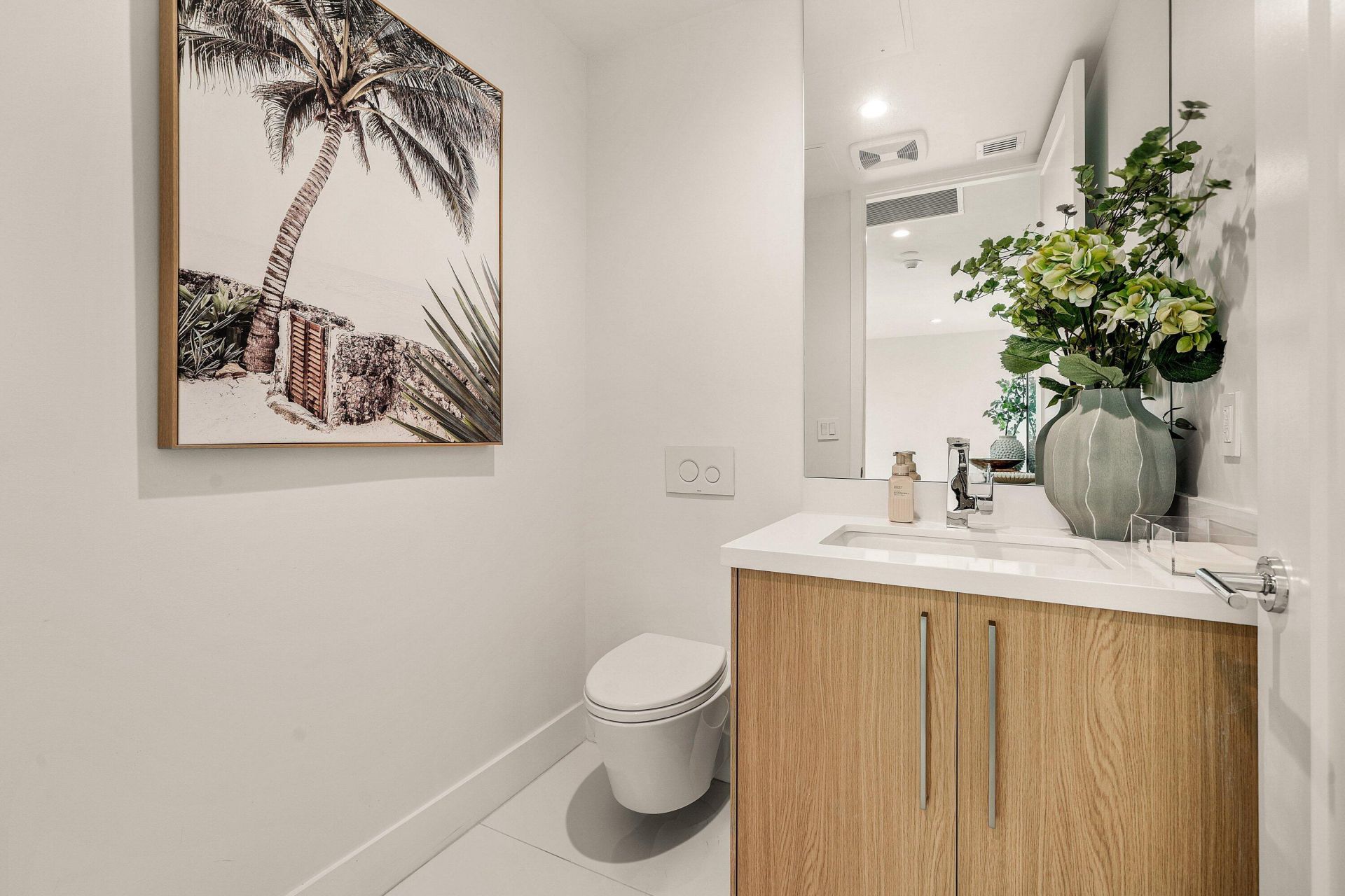 475 E Royal Palm Road, Unit 206, Boca Raton, FL 33432 Photo