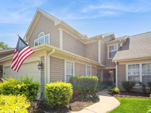 707 Clover Hill Court, Elk Grove Village, IL 60007