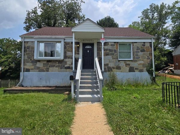 727 CLOUDYFOLD, PIKESVILLE, MD 21208