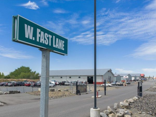 10915 W Fast Lane Rd, Airway Heights, WA 99001