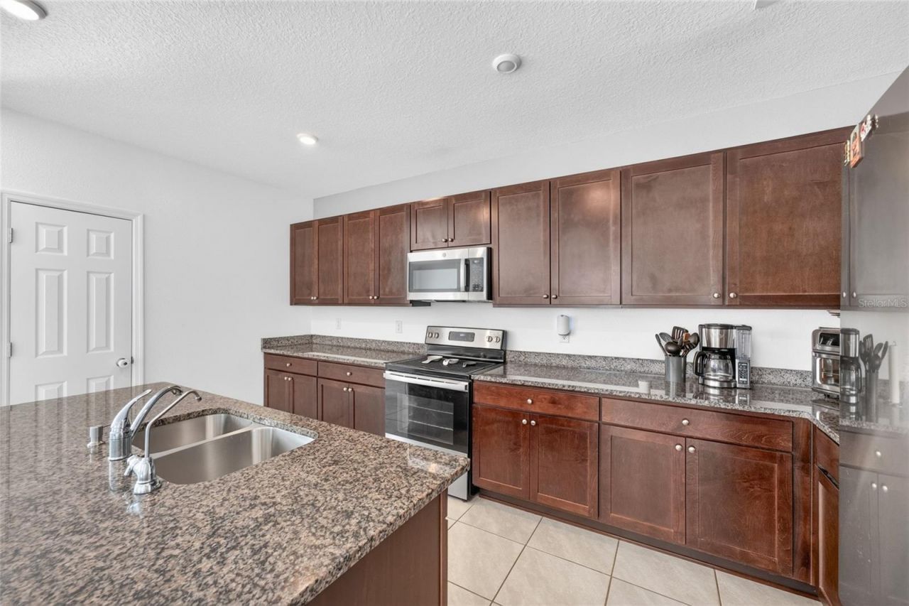 6938 Shelby Lynn Way , Zephyrhills, FL 33542 Photo
