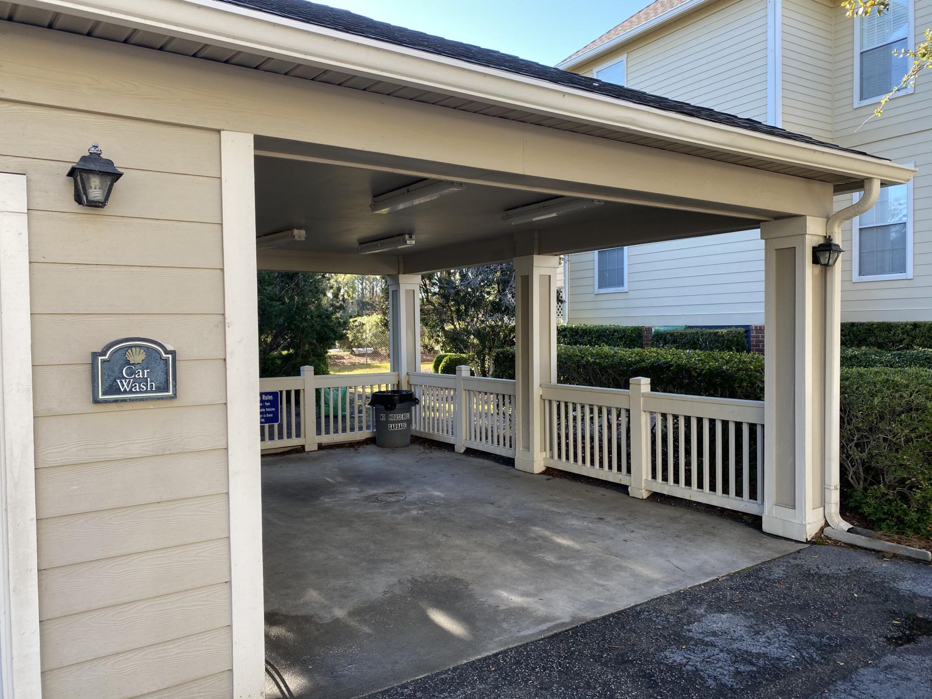1600 Long Grove Drive Photo 25