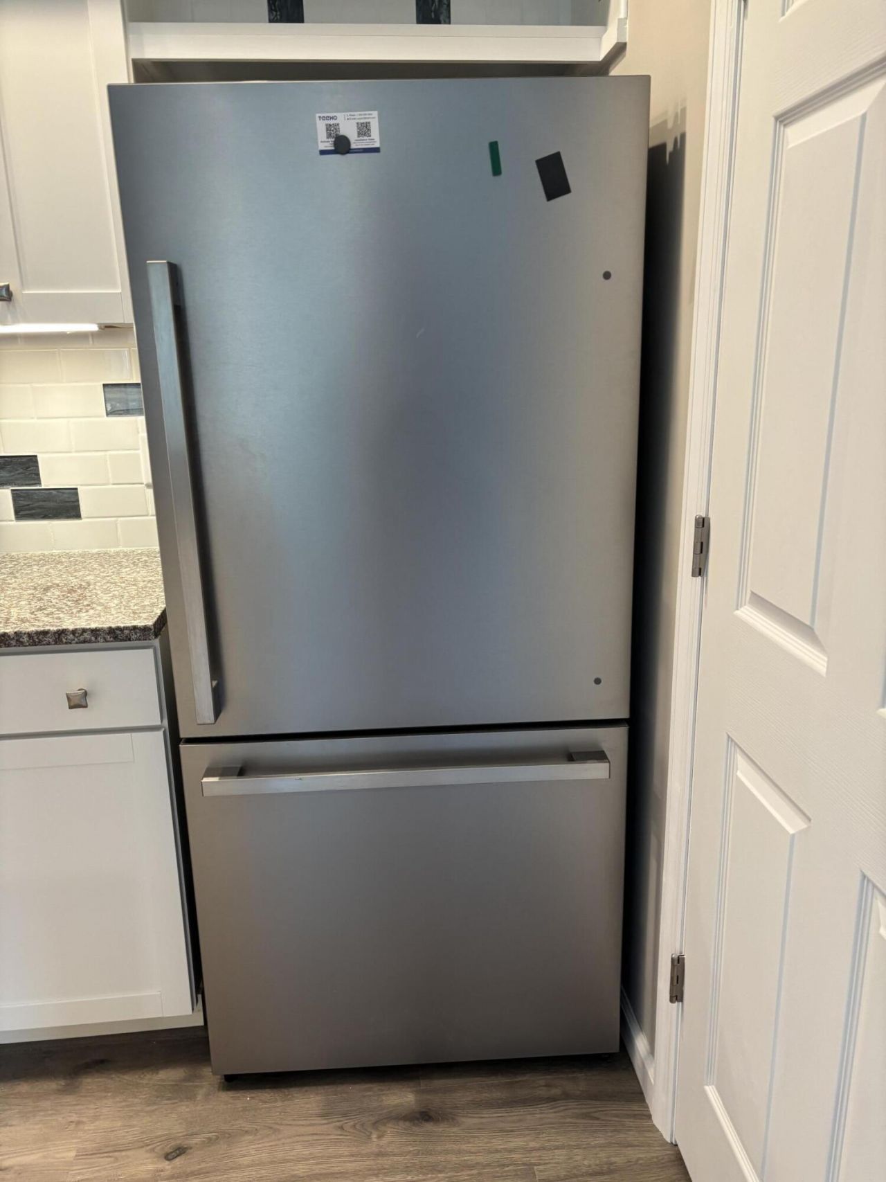 1600 Long Grove Drive Photo 4