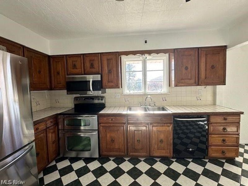 1307 Brightview Drive, East Liverpool, OH 43920 Photo 7
