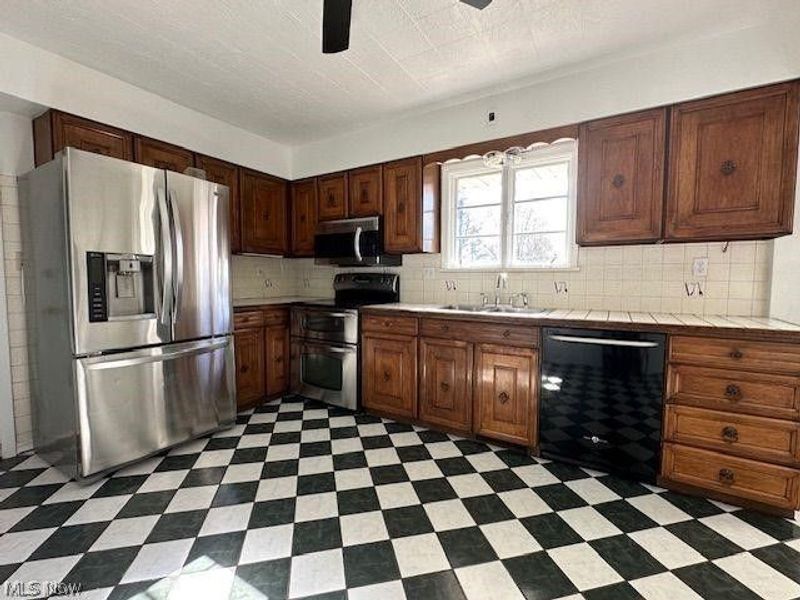 1307 Brightview Drive, East Liverpool, OH 43920 Photo 8