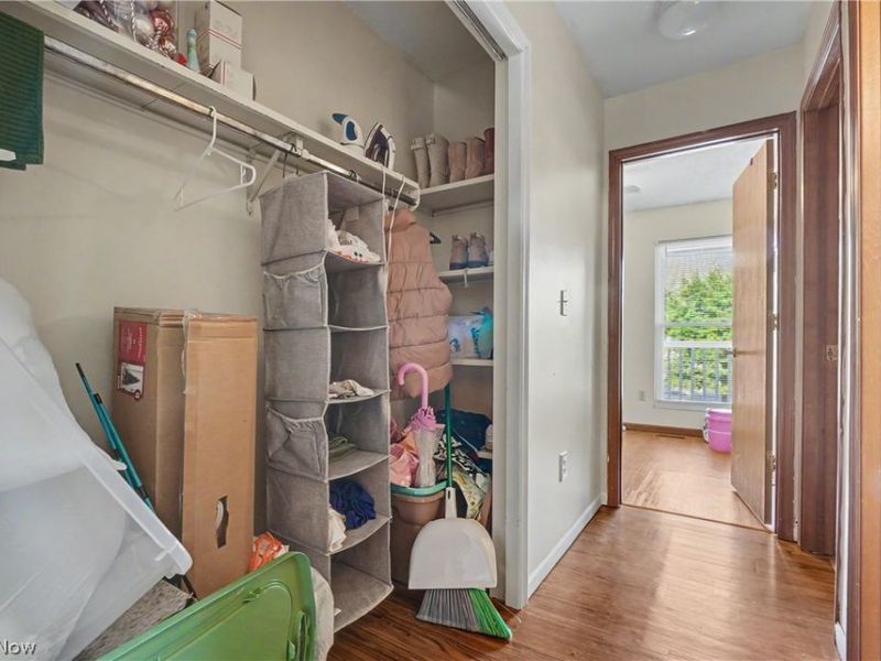 1545 Whitehall Boulevard, Kent, OH 44240 Photo 33