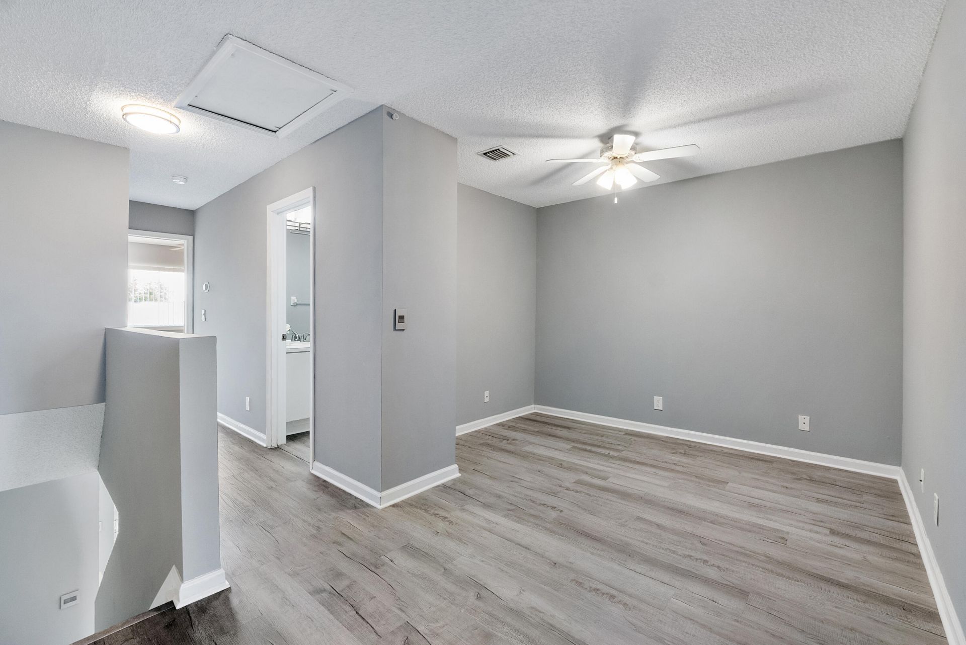 9905 NW 57th Manor, Coral Springs, FL 33076 Photo