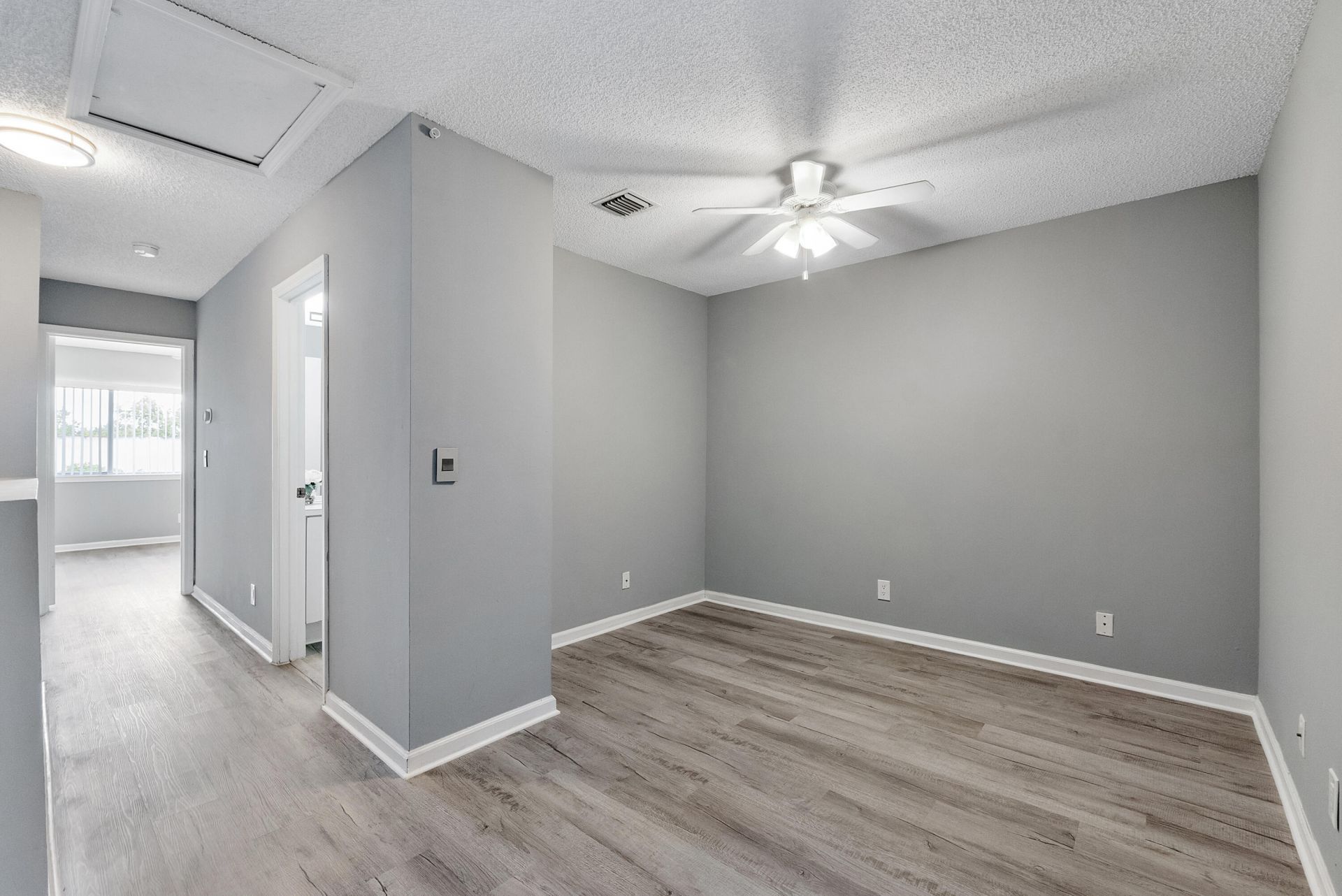 9905 NW 57th Manor, Coral Springs, FL 33076 Photo