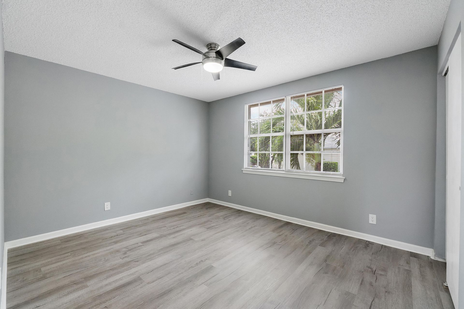 9905 NW 57th Manor, Coral Springs, FL 33076 Photo