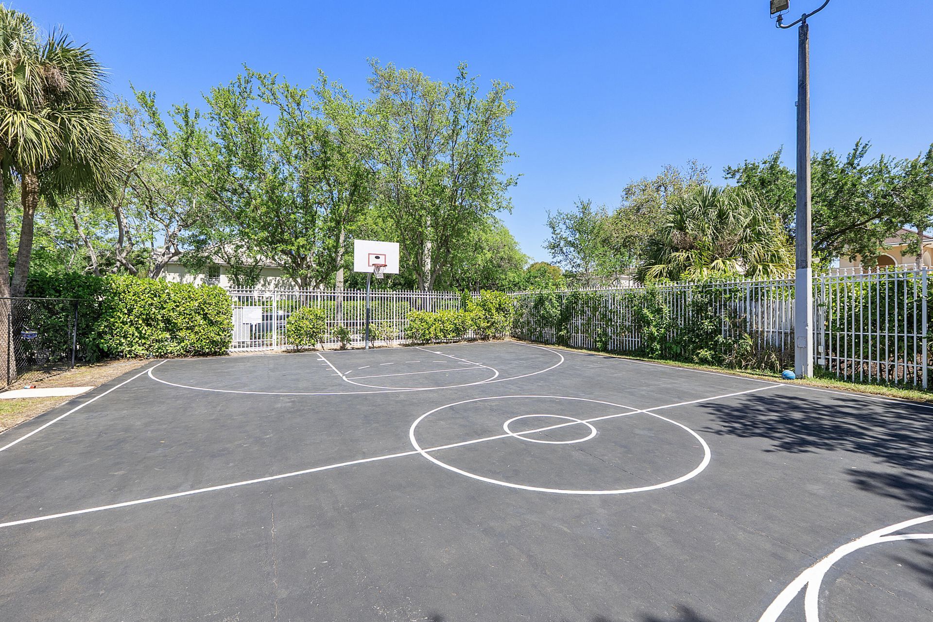9905 NW 57th Manor, Coral Springs, FL 33076 Photo