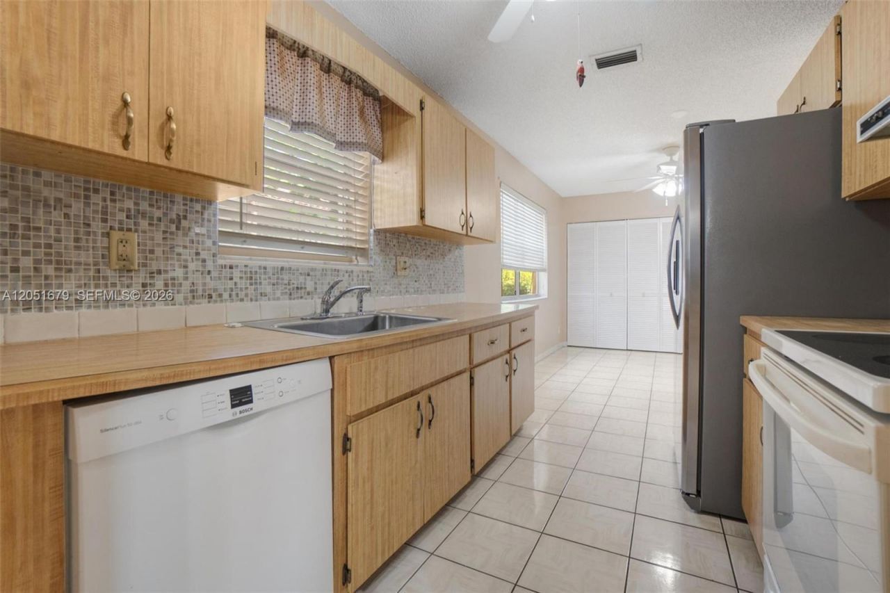 2917 Mckinley St , Hollywood, FL 33020 Photo